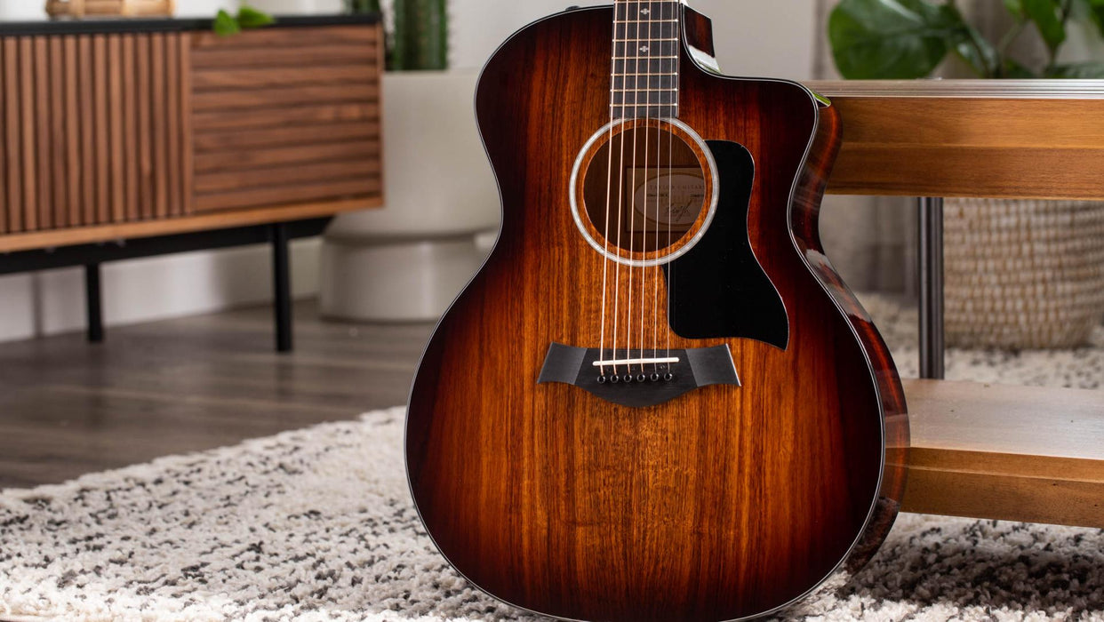 Taylor 224ce Koa Deluxe - Tabacco