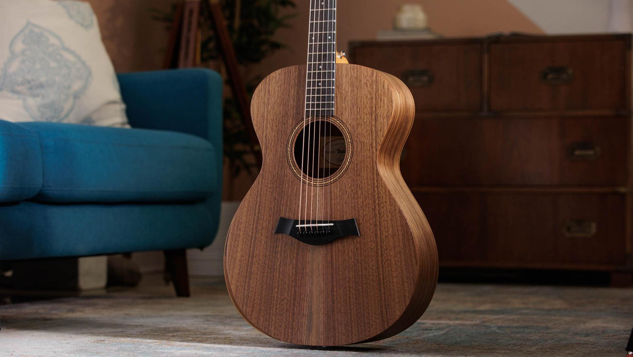 Academy 22e - Taylor Academy 22e Acoustic-electric Guitar